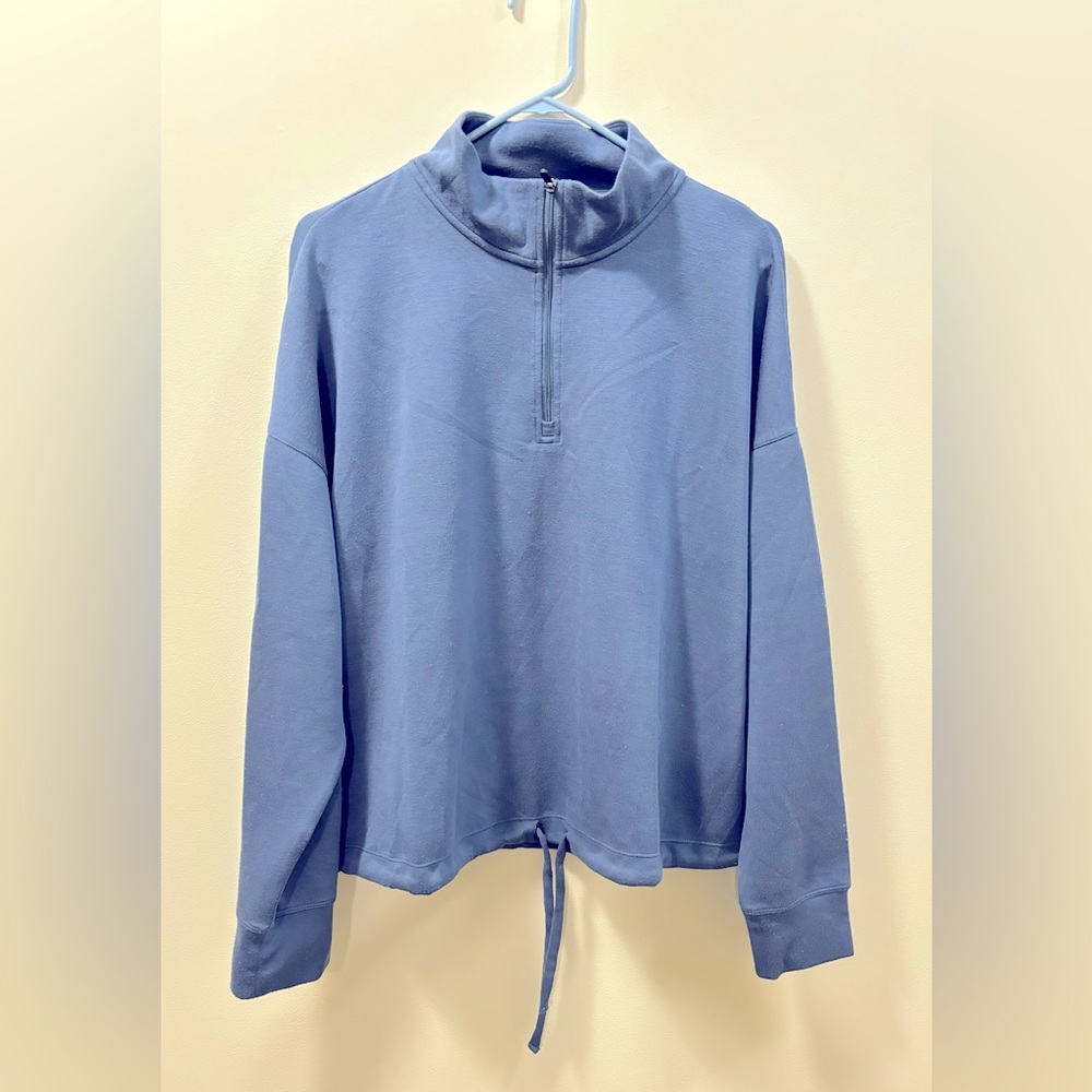 Gaiam Women’s Pullover Yoga Top Extremely Comfortable EUC No Flaws
